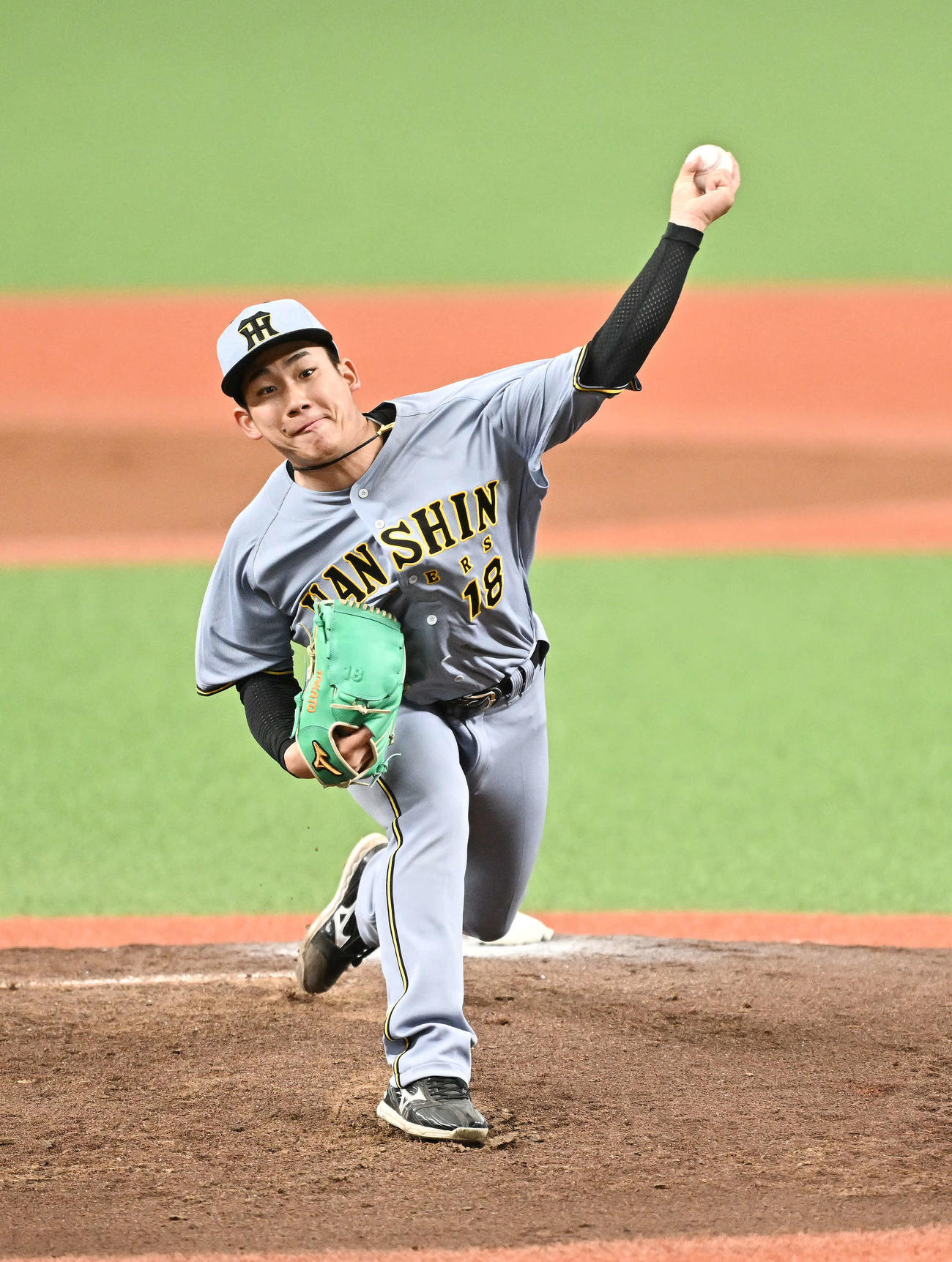 西武対阪神　阪神先発の伊原（撮影・滝沢徹郎）