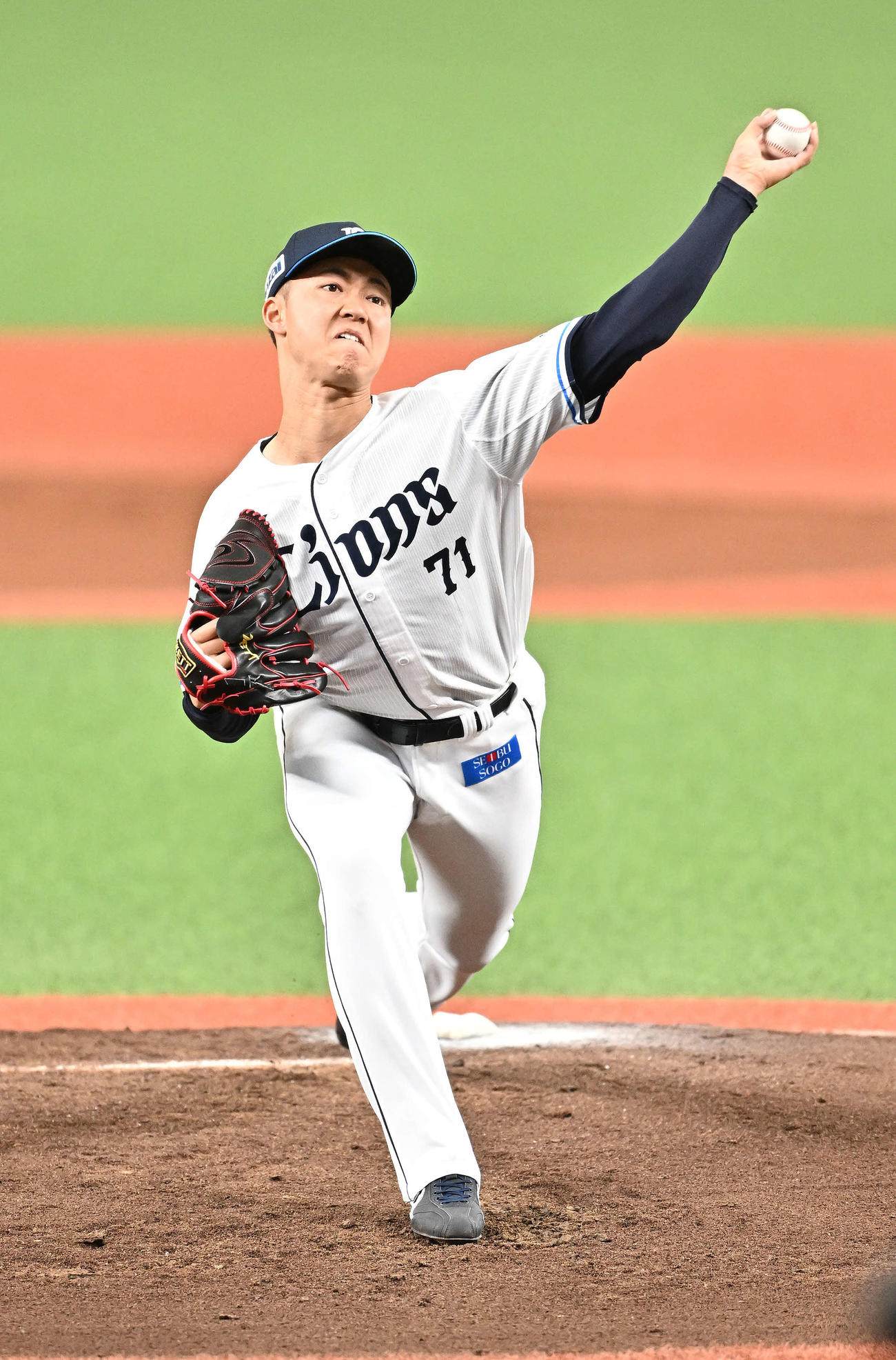 西武対阪神　西武先発の菅井（撮影・滝沢徹郎）
