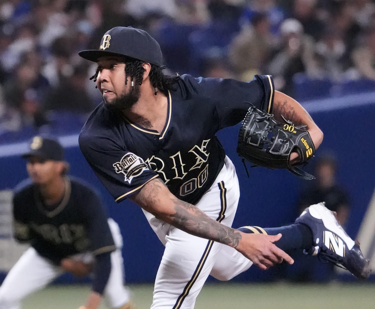 中日対オリックス　1回裏、登板するオリックス先発のエスピノーザ（撮影・森本幸一）