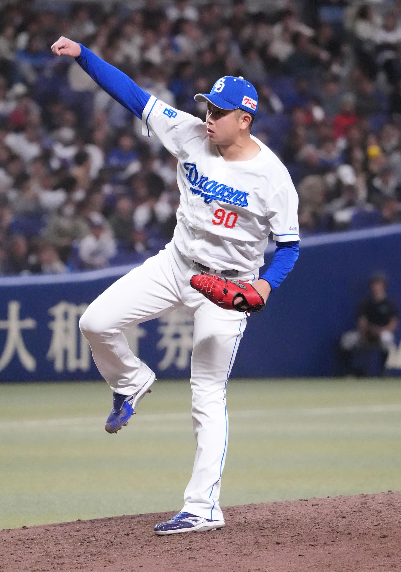 中日対オリックス　9回表、中日5番手で登板する松山（撮影・森本幸一）