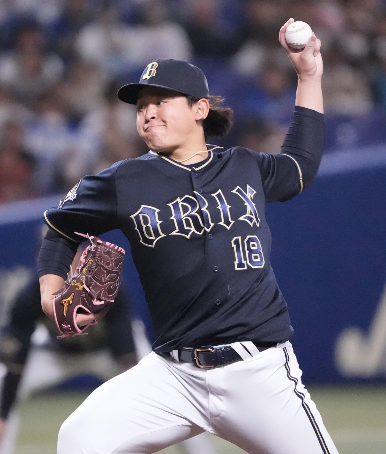 中日対オリックス　1回裏、登板するオリックス先発の宮城（撮影・森本幸一）