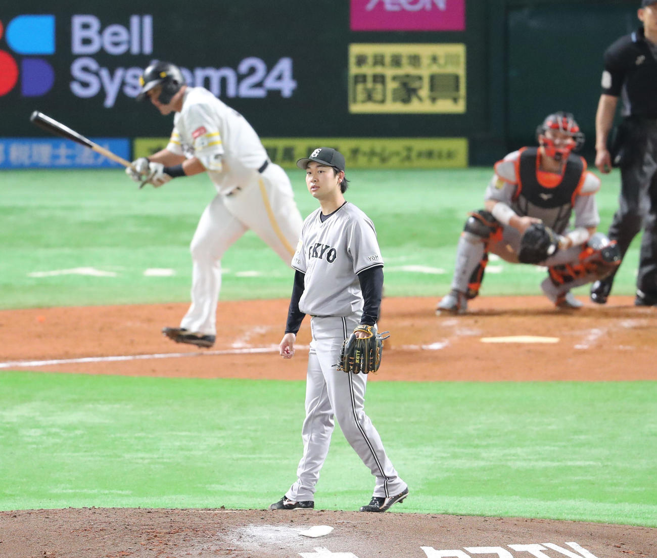 6回裏ソフトバンク無死、リチャードに左中間本塁打を浴びた山﨑伊（撮影・梅根麻紀）