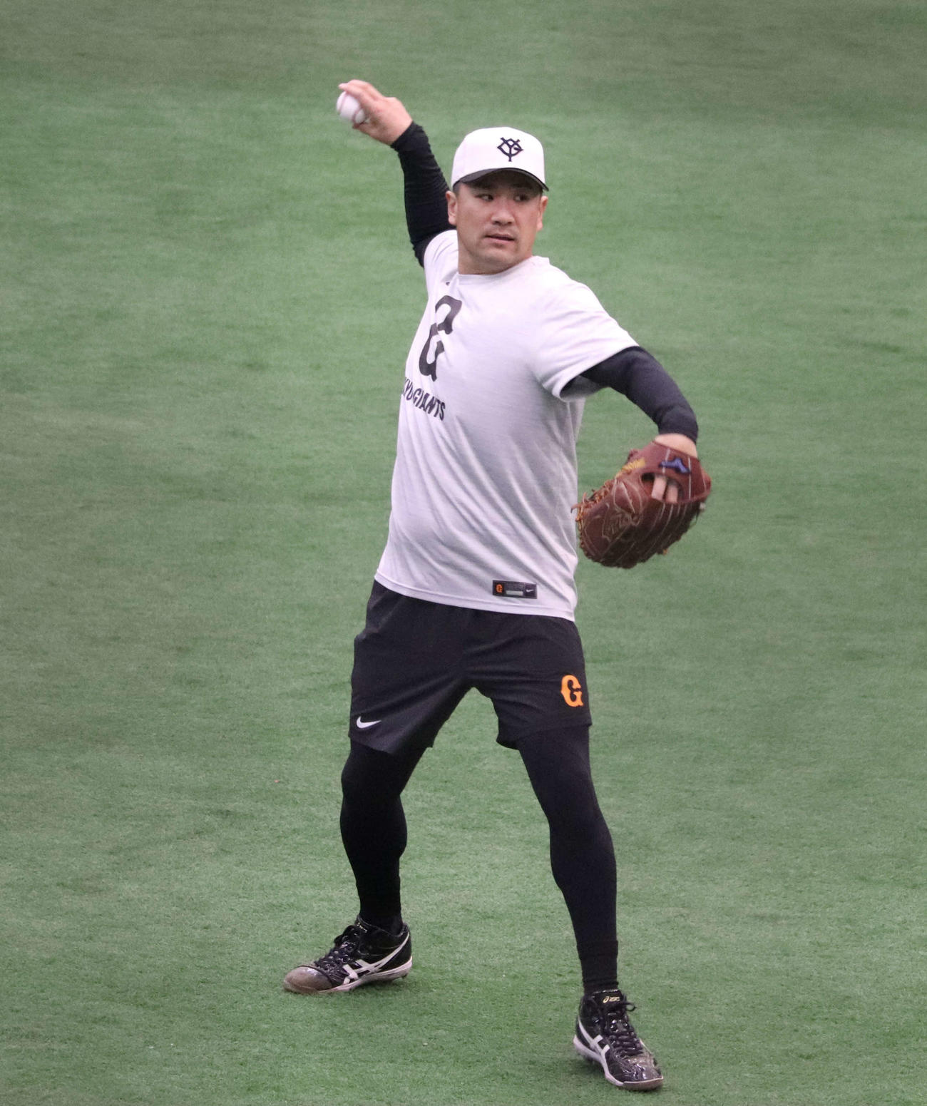 ジャイアンツ球場でキャッチボールを行う巨人田中将大（撮影・佐瀬百合子）