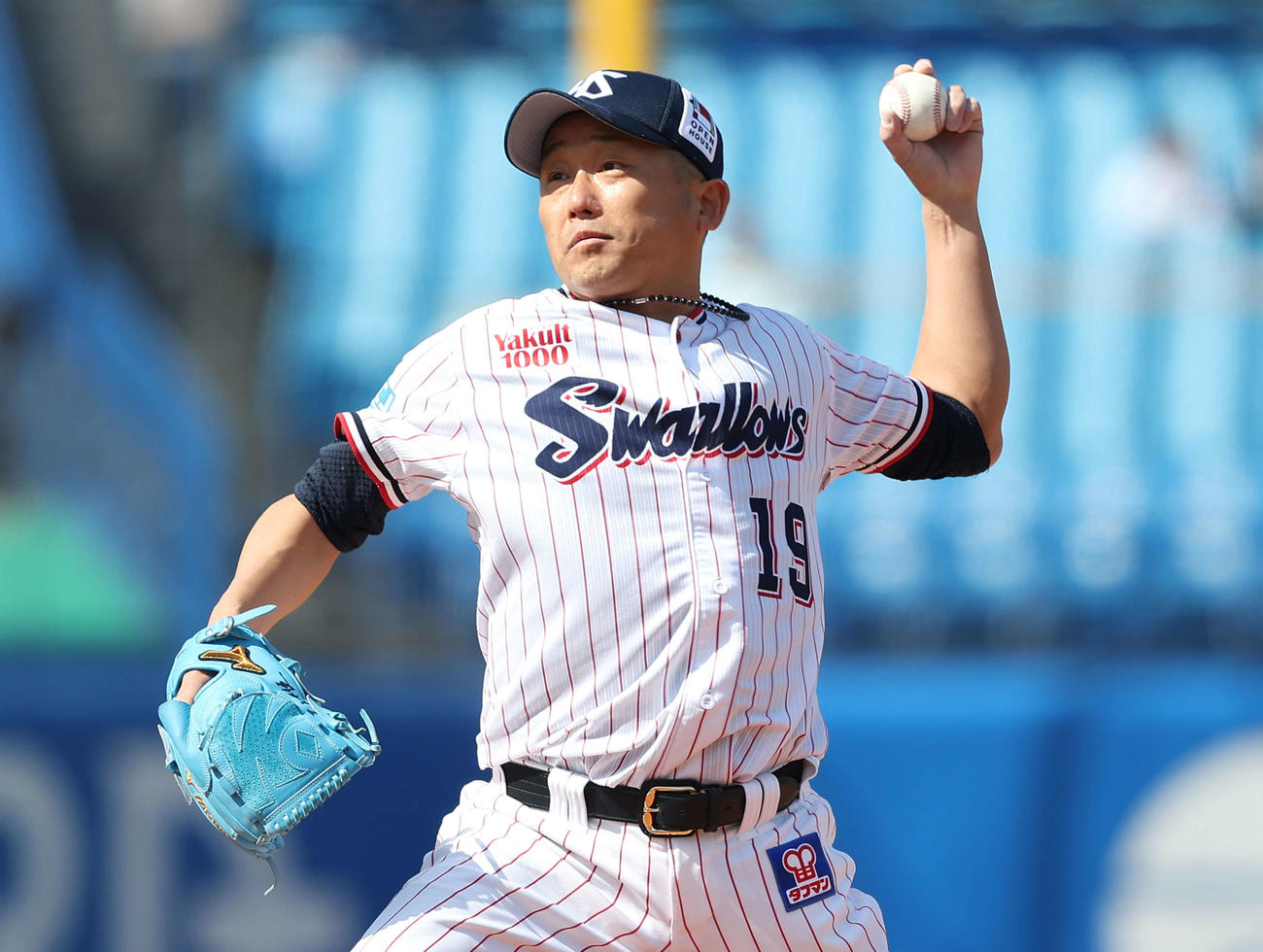 ヤクルト対オリックス　2回表、力投する石川（撮影・河田真司）