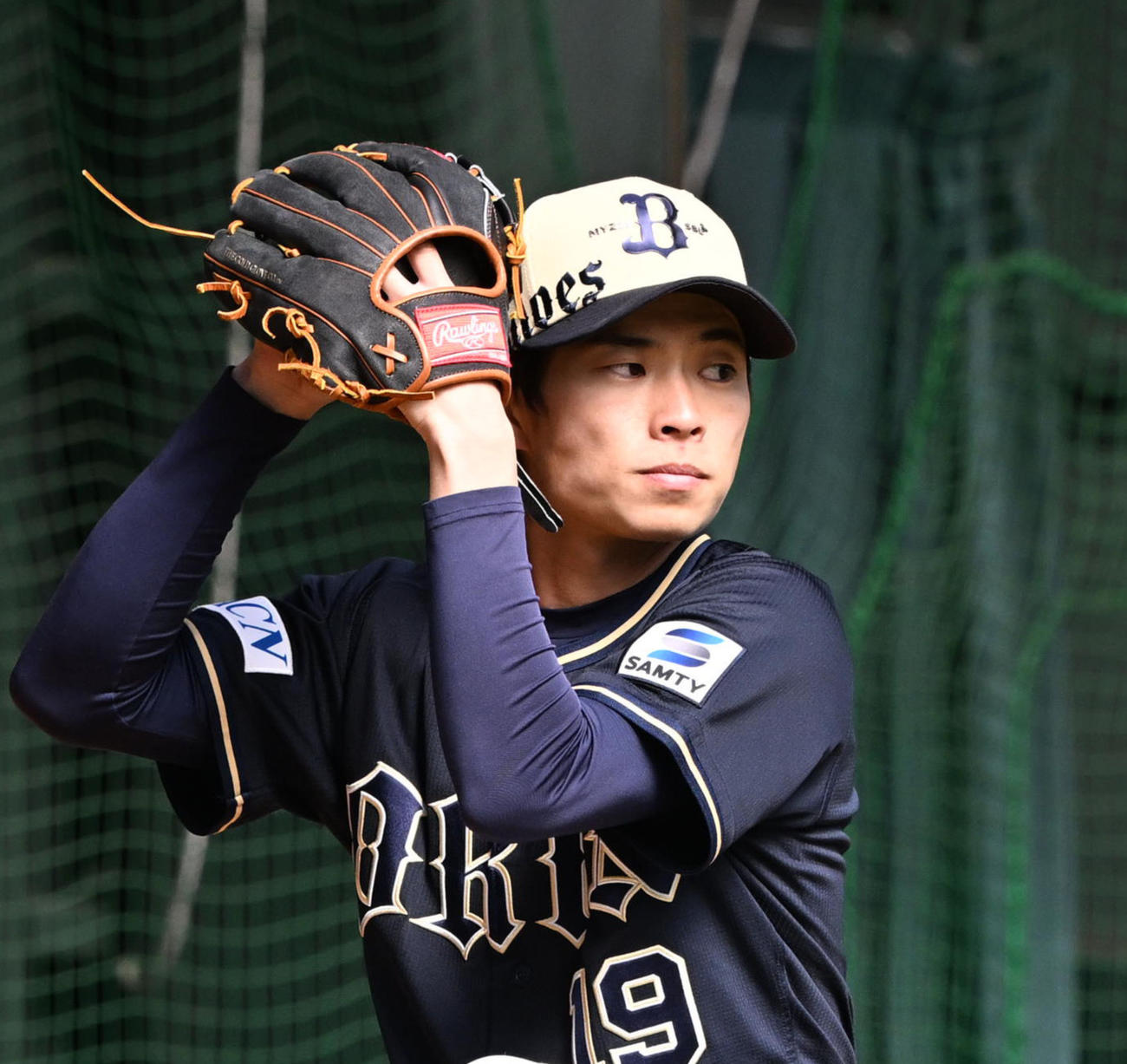 オリックス山岡泰輔（2025年2月撮影）