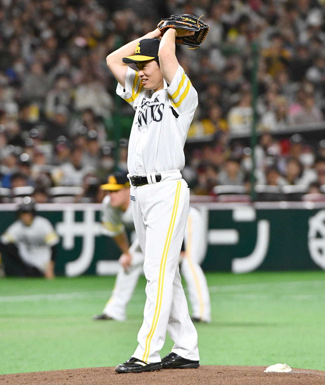 ソフトバンク対日本ハム　1回表日本ハム無死、引退登板を行う和田（撮影・岩下翔太）