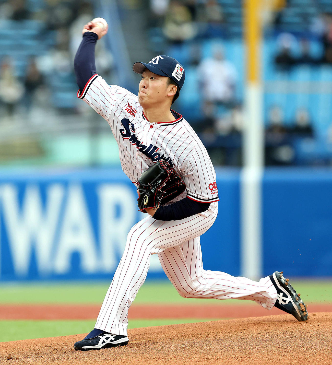 ヤクルト対オリックス　先発登板するヤクルト吉村（撮影・河田真司）