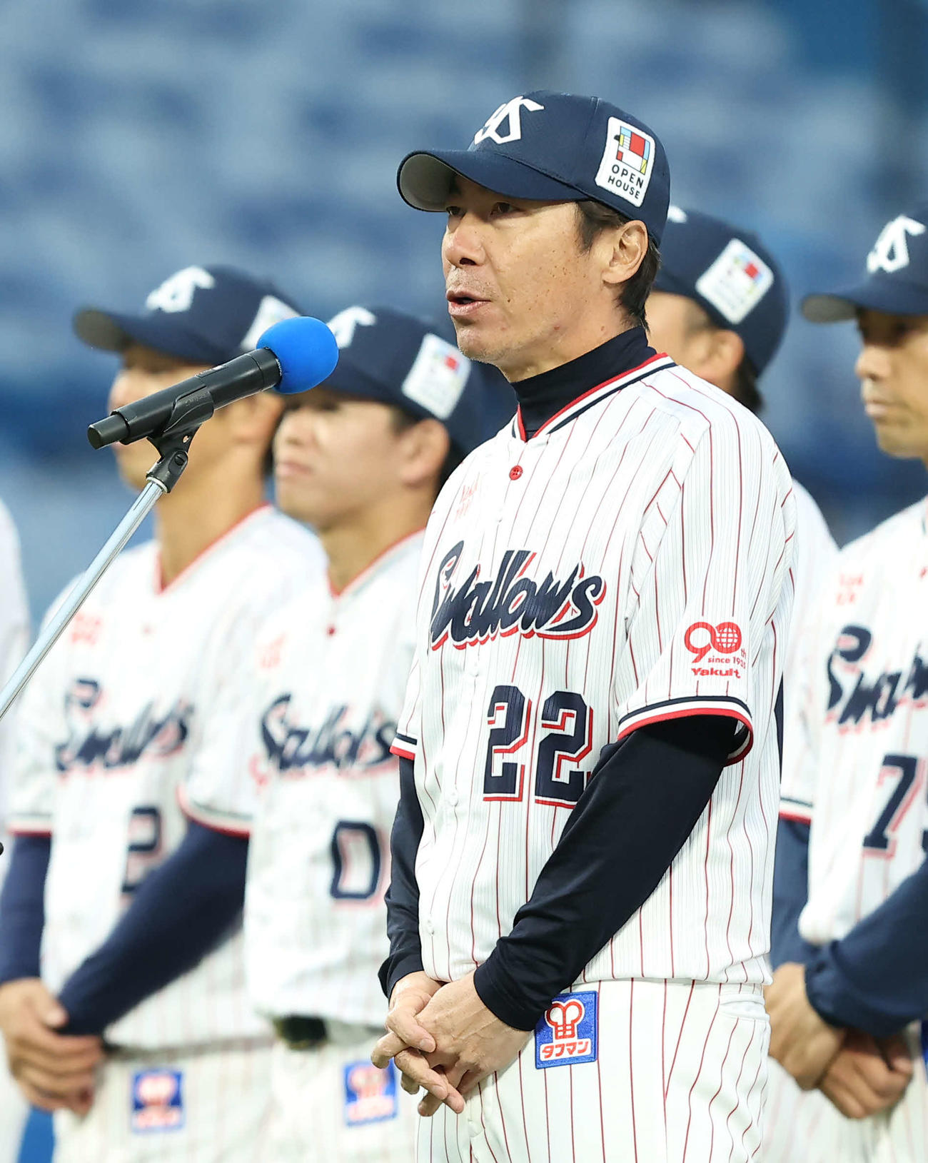 出陣式であいさつするヤクルト高津臣吾監督（撮影・河田真司）