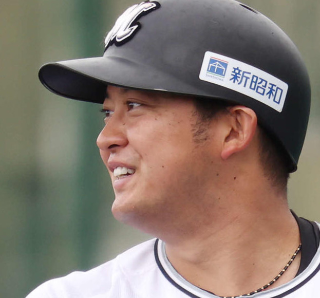ロッテ佐藤（2025年2月撮影）