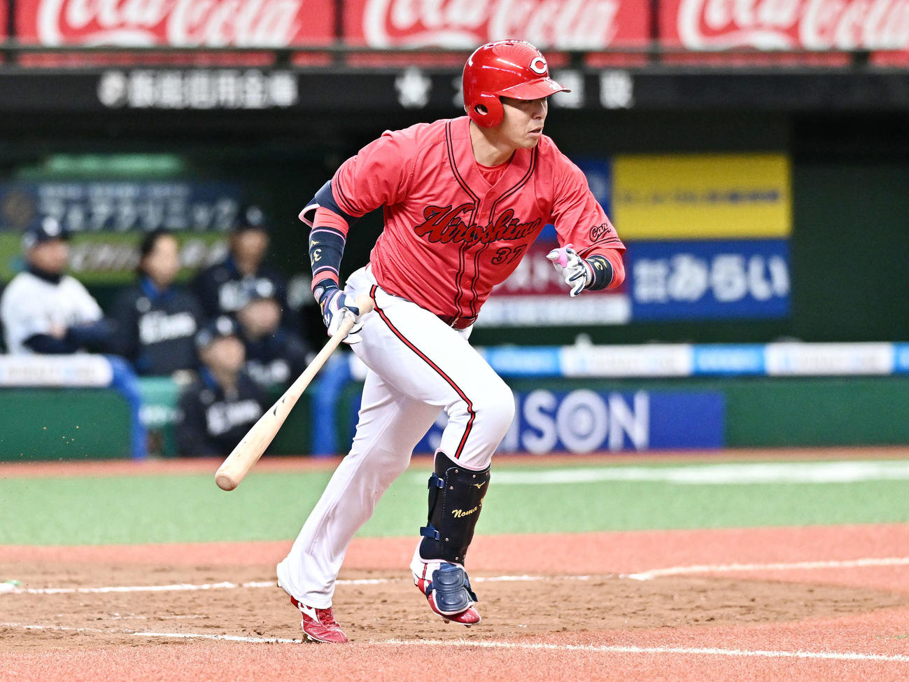 西武対広島　9回表広島無死、代打野間は二ゴロに倒れる（撮影・滝沢徹郎）