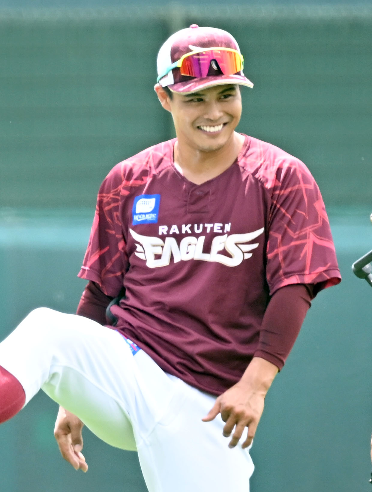 楽天対オリックス　1軍に合流した楽天山崎（撮影・千葉一成）