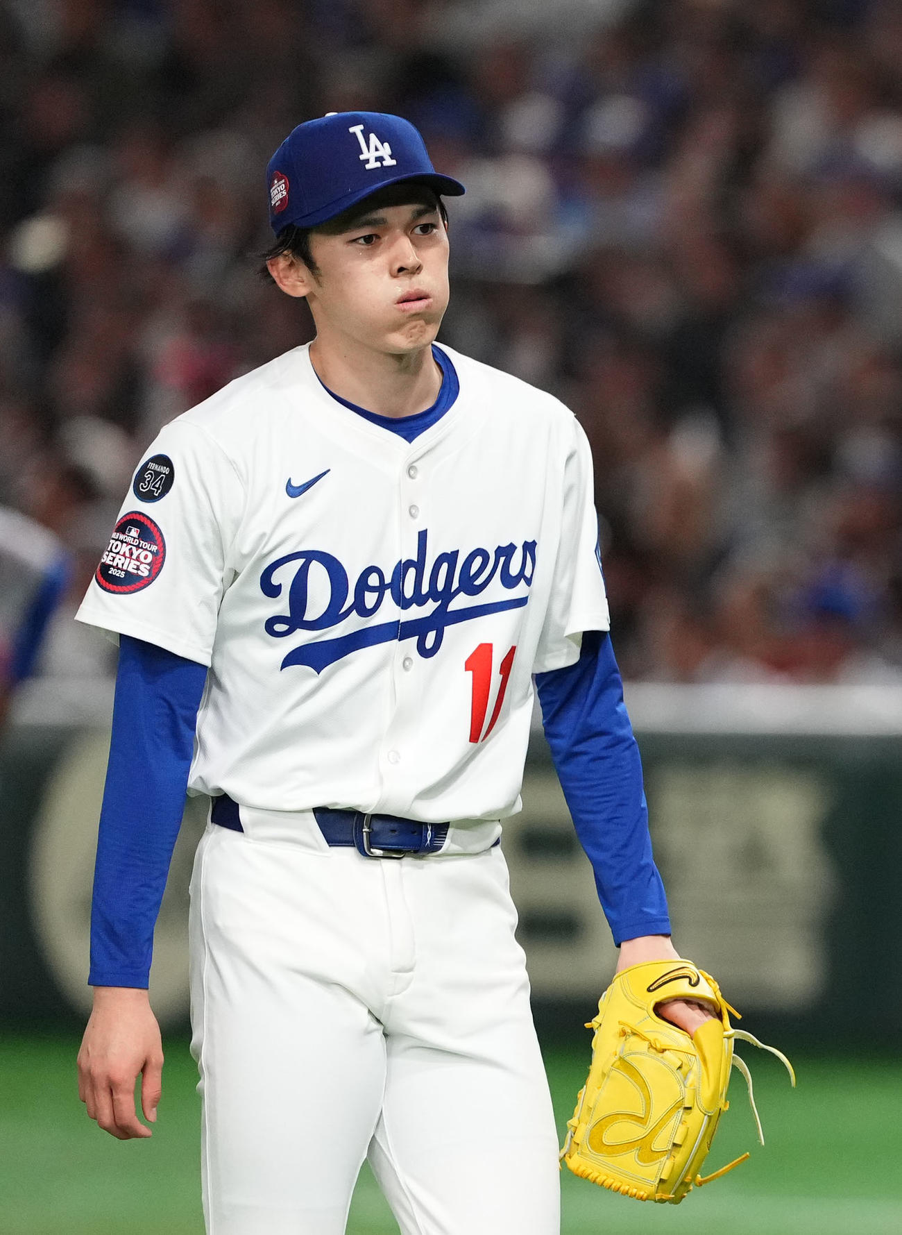 カブス対ドジャース　1回裏を無失点に抑え大きく息をはくドジャース佐々木（撮影・横山健太）