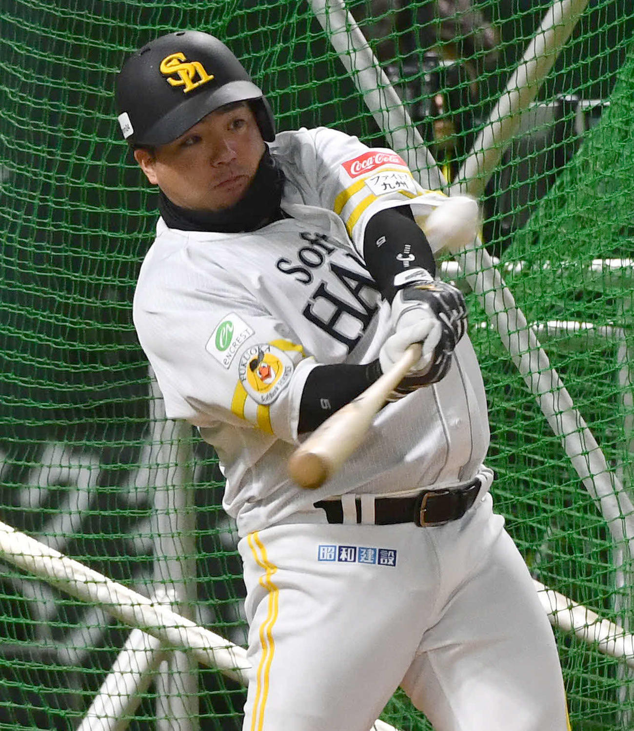 フリー打撃を行うソフトバンク山川（撮影・岩下翔太）