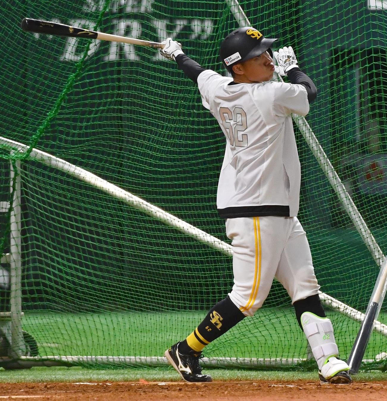フリー打撃を行うソフトバンク海野（撮影・岩下翔太）