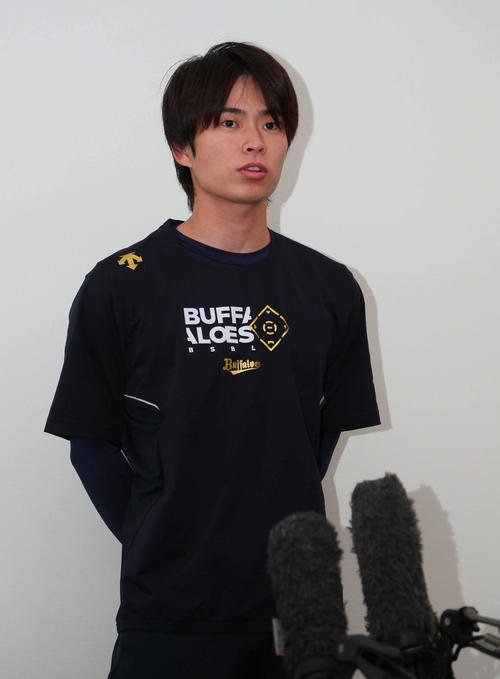 オリックス】山岡泰輔「おわびします」1カ月ぶり合流 自身のみ公表