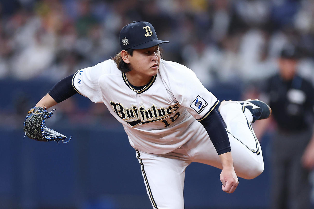 オリックス対阪神　力投するオリックス先発の宮城（撮影・前田充）