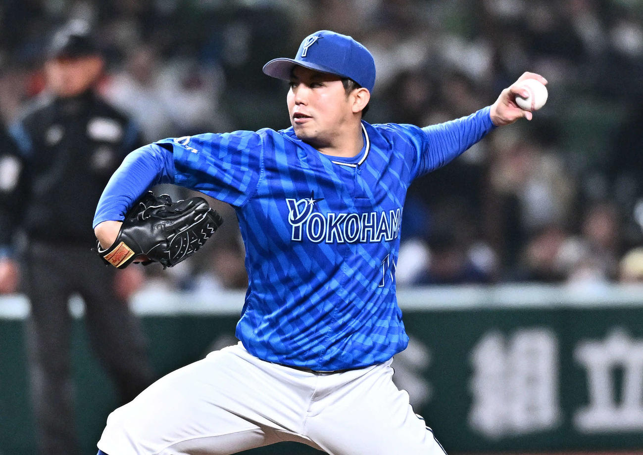 西武対DeNA DeNA先発の東（撮影・滝沢徹郎）