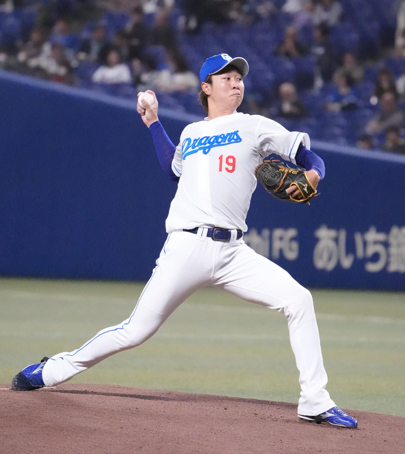 中日対楽天　1回表、中日先発の高橋宏（撮影・森本幸一）