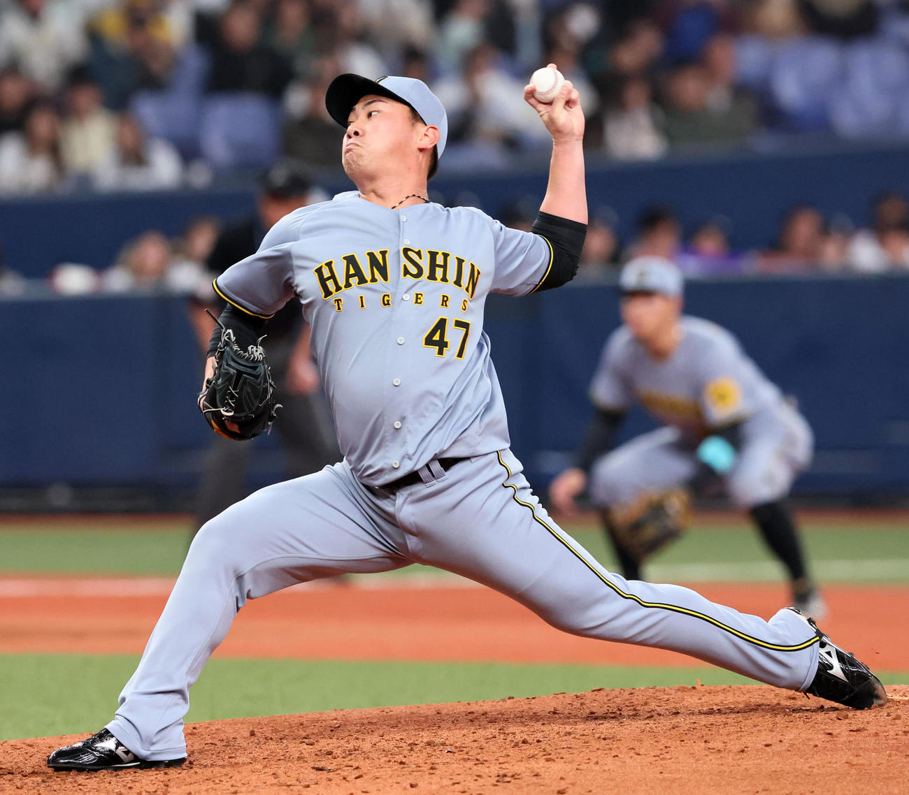 オリックス対阪神　9回裏、阪神5番手で登板する桐敷（撮影・加藤哉）