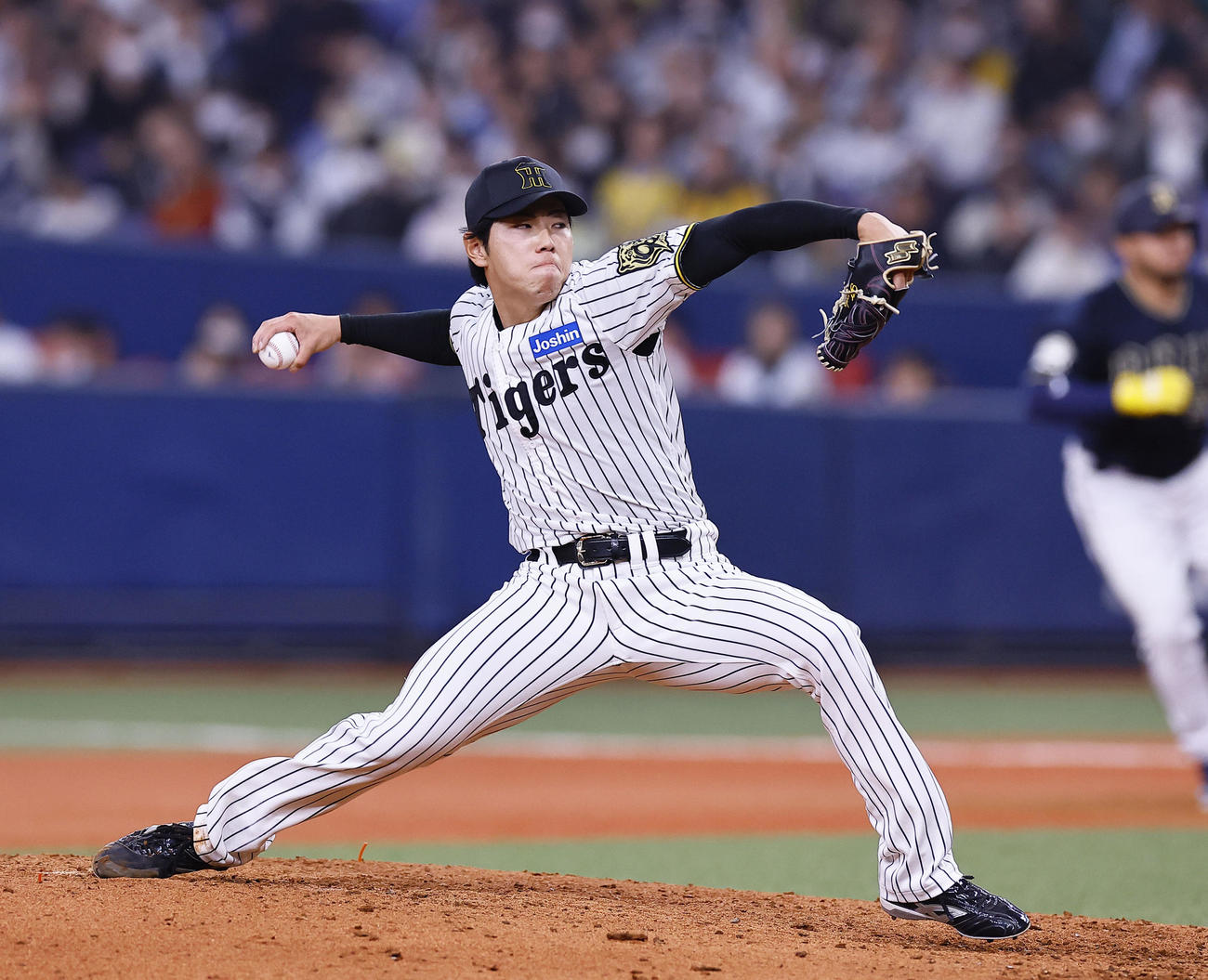 オリックス対阪神　8回、4番手で登板した阪神工藤（撮影・藤尾明華）