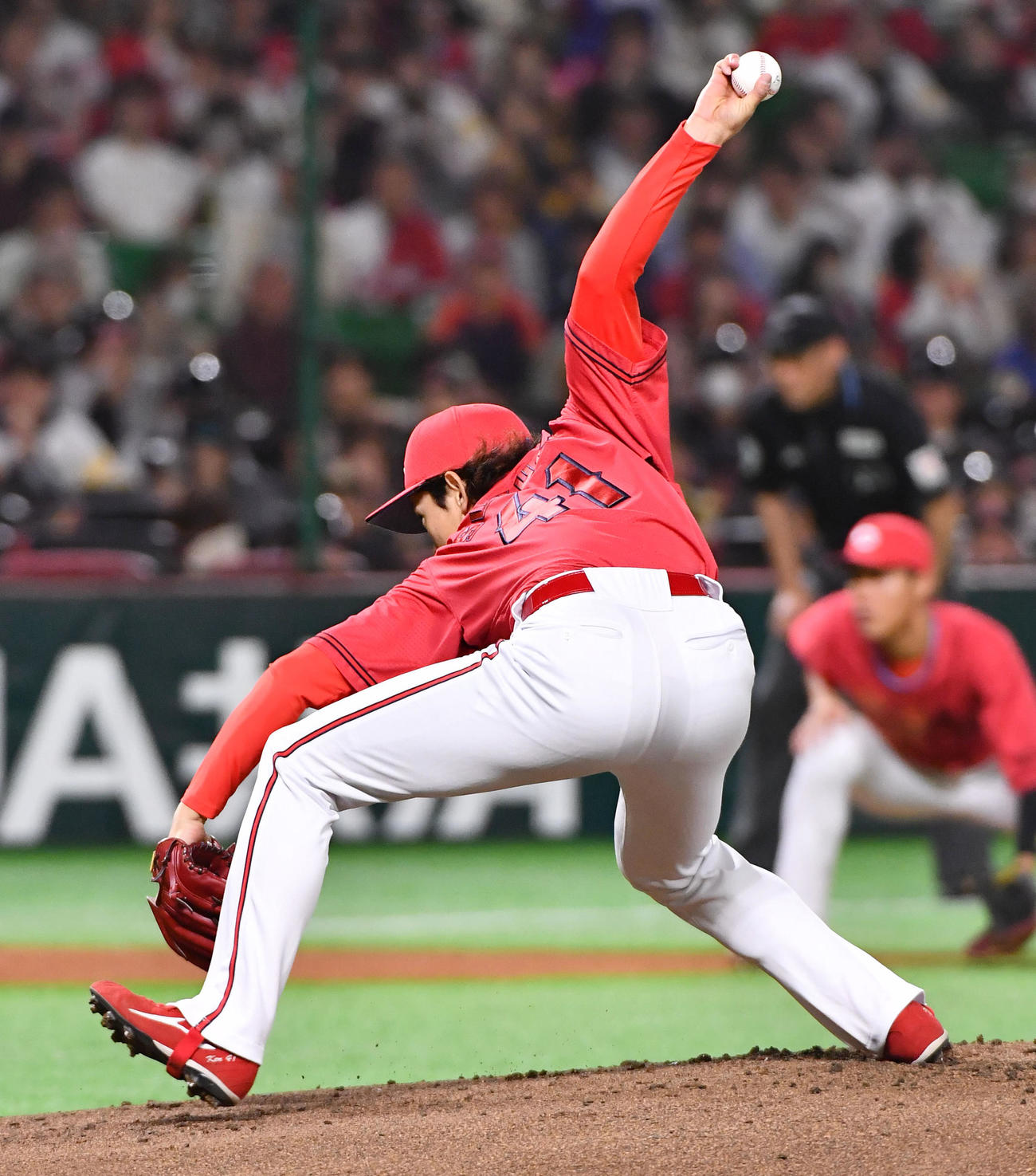 ソフトバンク対広島　広島先発の鈴木（撮影・岩下翔太）