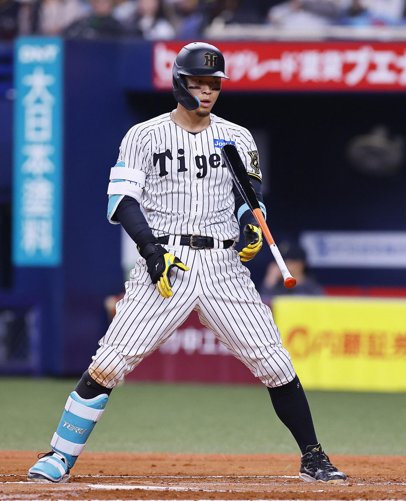オリックス対阪神　6回裏阪神無死、三振に倒れた佐藤輝（撮影・藤尾明華）