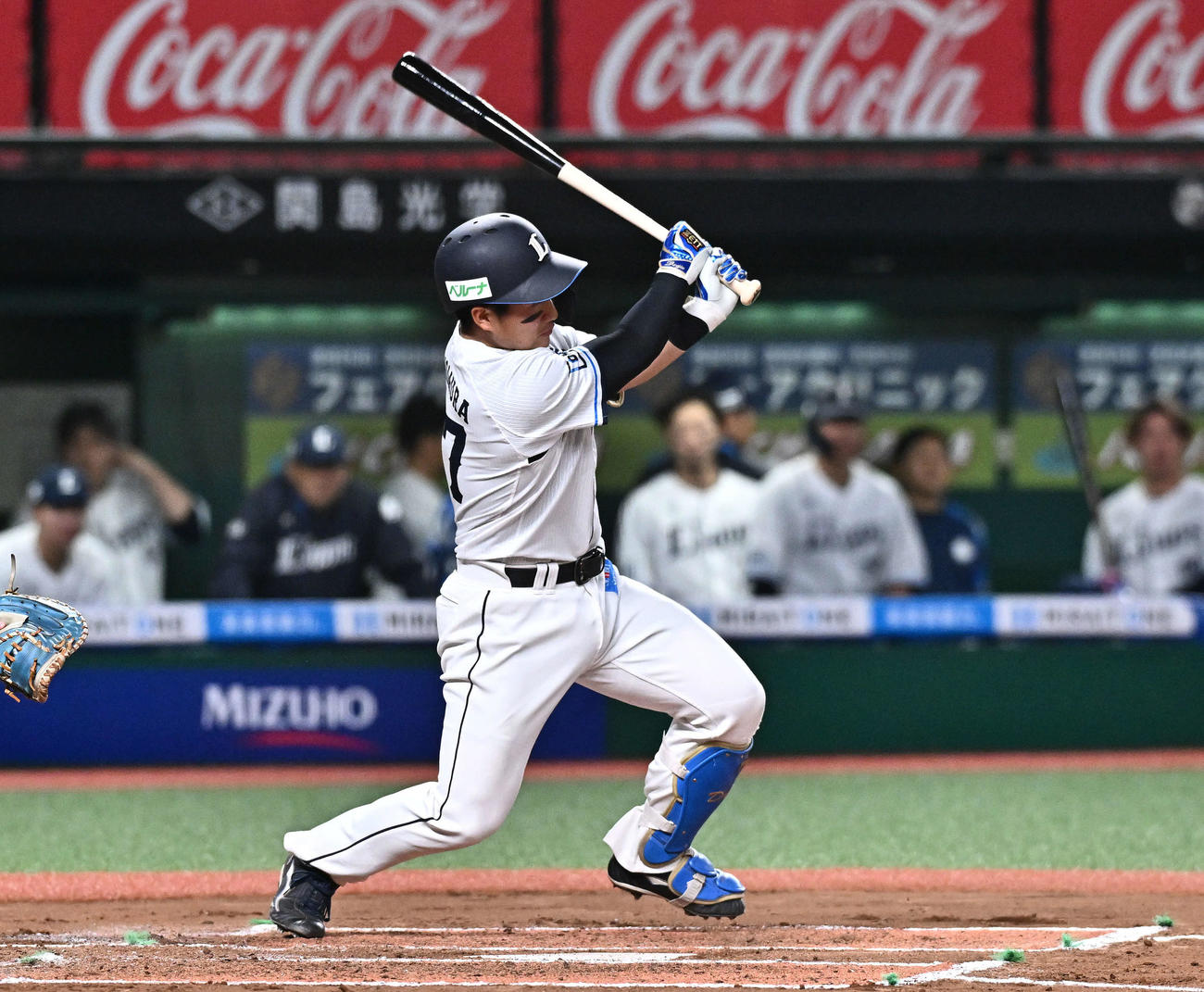 西武対DeNA 6回裏西武無死、野村大は左前打を放つ（撮影・滝沢徹郎）