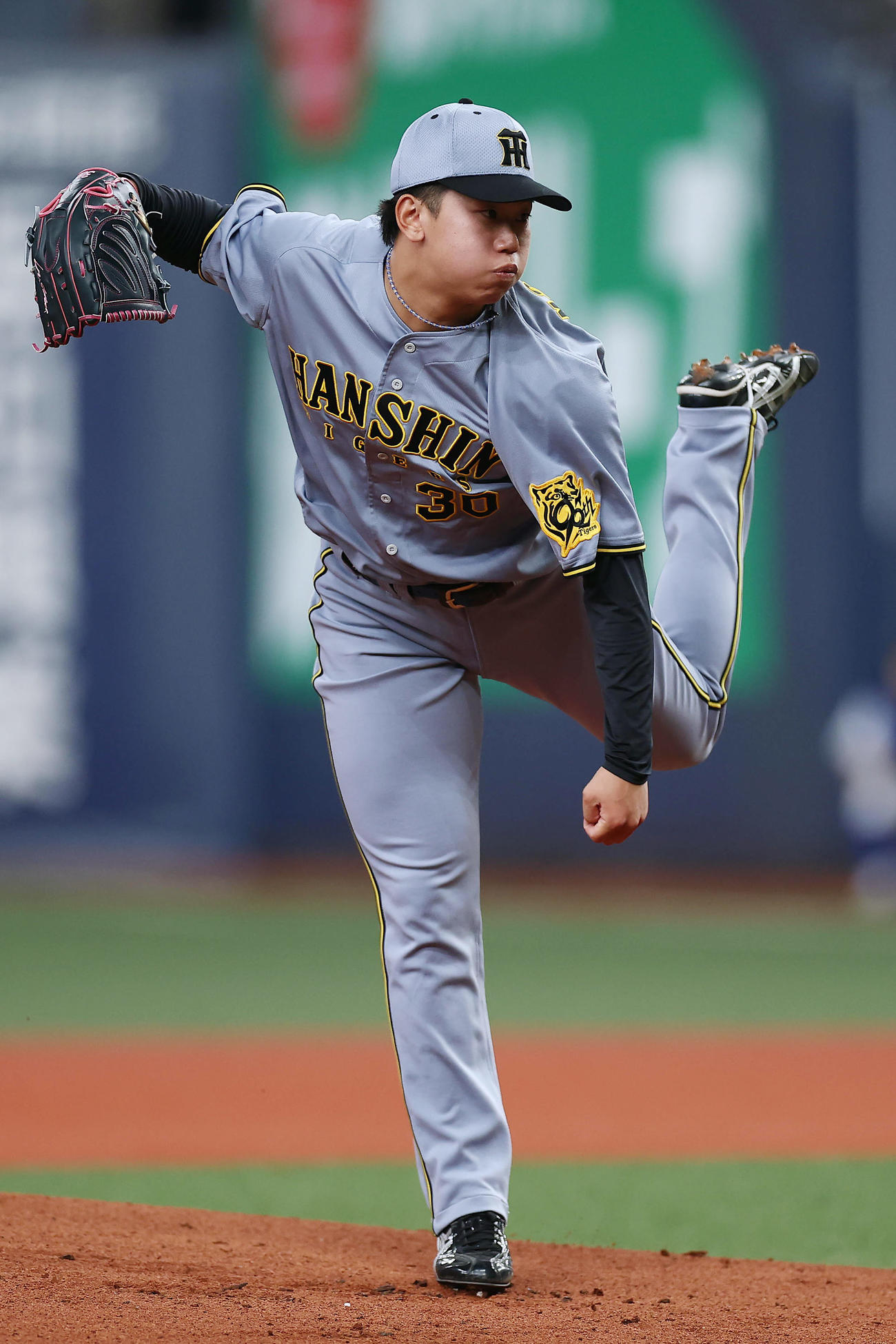 オリックス対阪神　力投する阪神先発の門別（撮影・前田充）