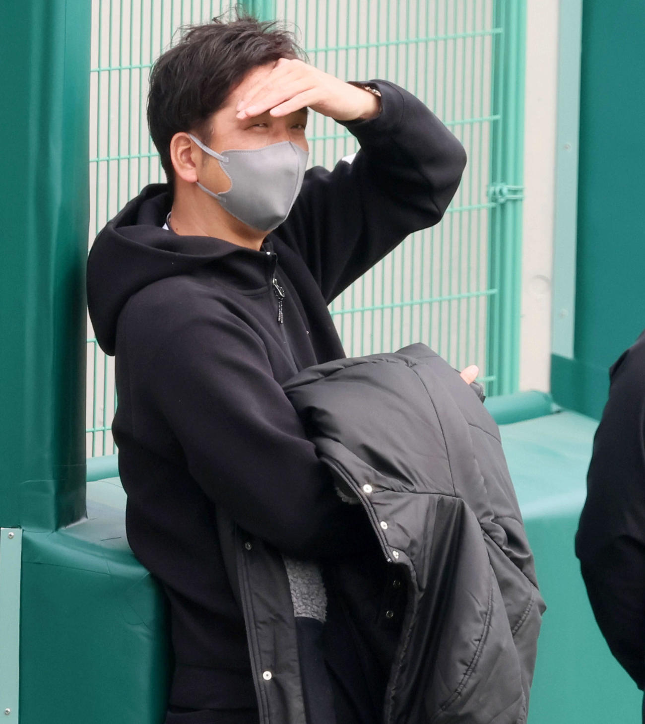 投手指名練習を視察に訪れた藤川監督（撮影・加藤哉）