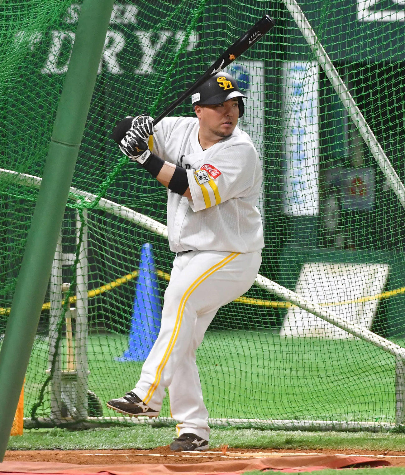 フリー打撃を行うソフトバンク山川（撮影・岩下翔太）