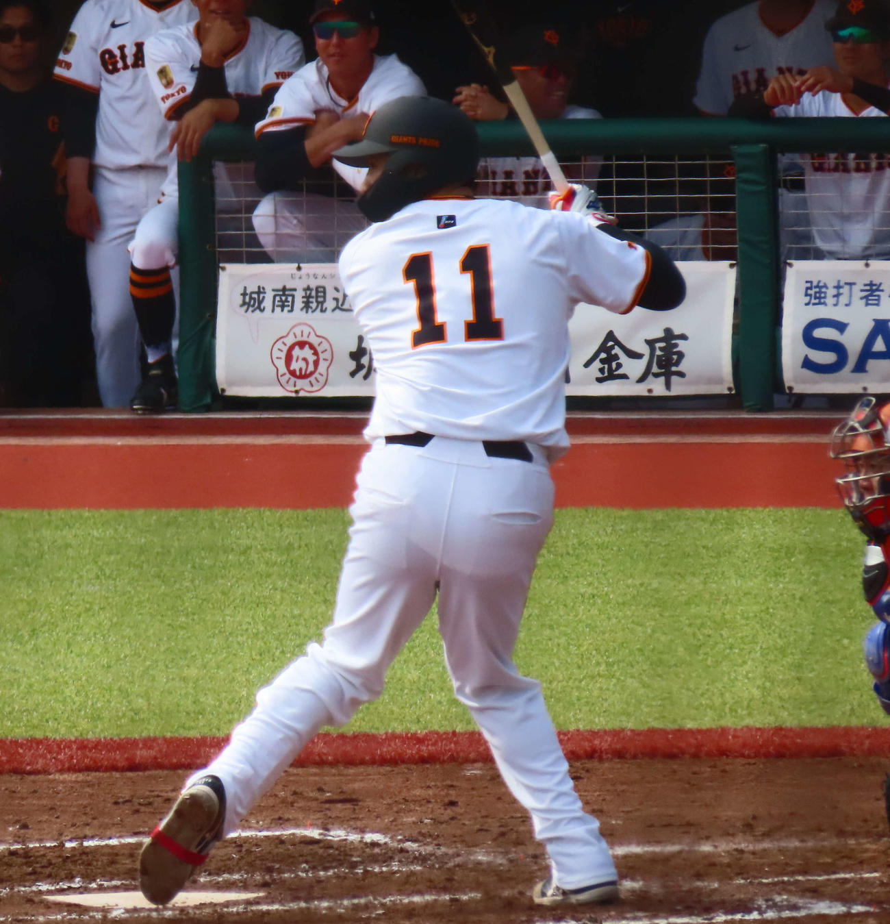 巨人対オイシックス　今季初めて打席に立つ巨人田中将（撮影・水谷京裕）