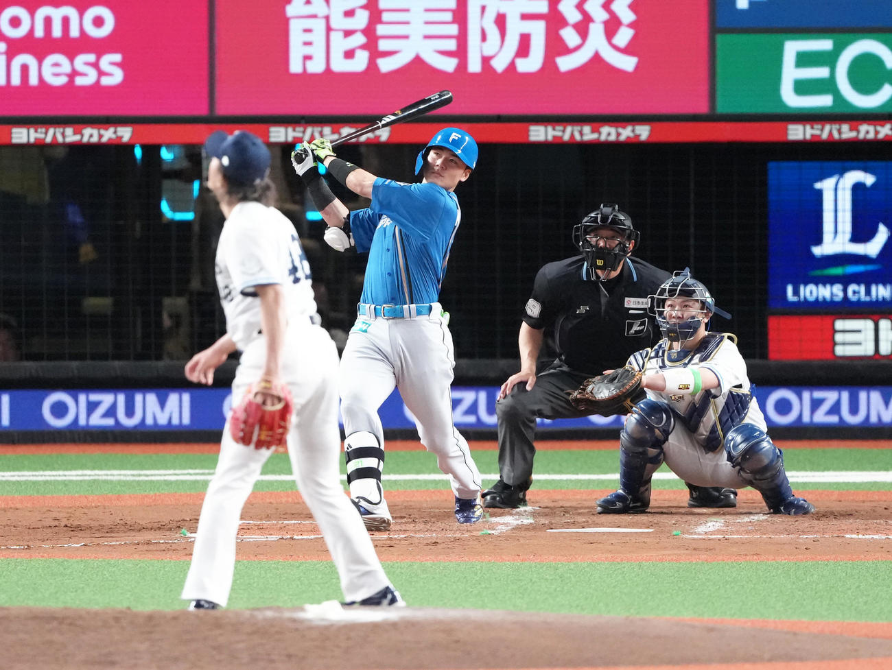 西武対日本ハム　7回表日本ハム無死、清宮幸は先制本塁打を放つ。投手今井（撮影・足立雅史）