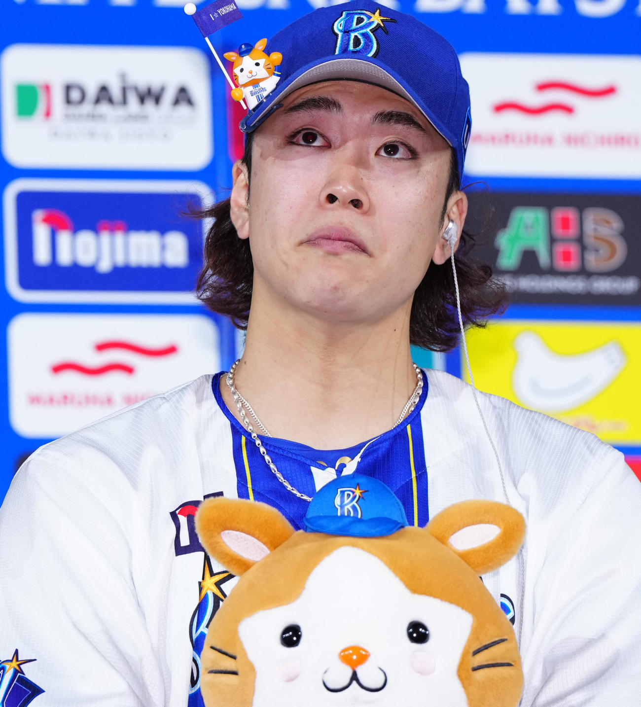 DeNA対中日　試合後、お立ち台に上がるDeNA入江（撮影・江口和貴）