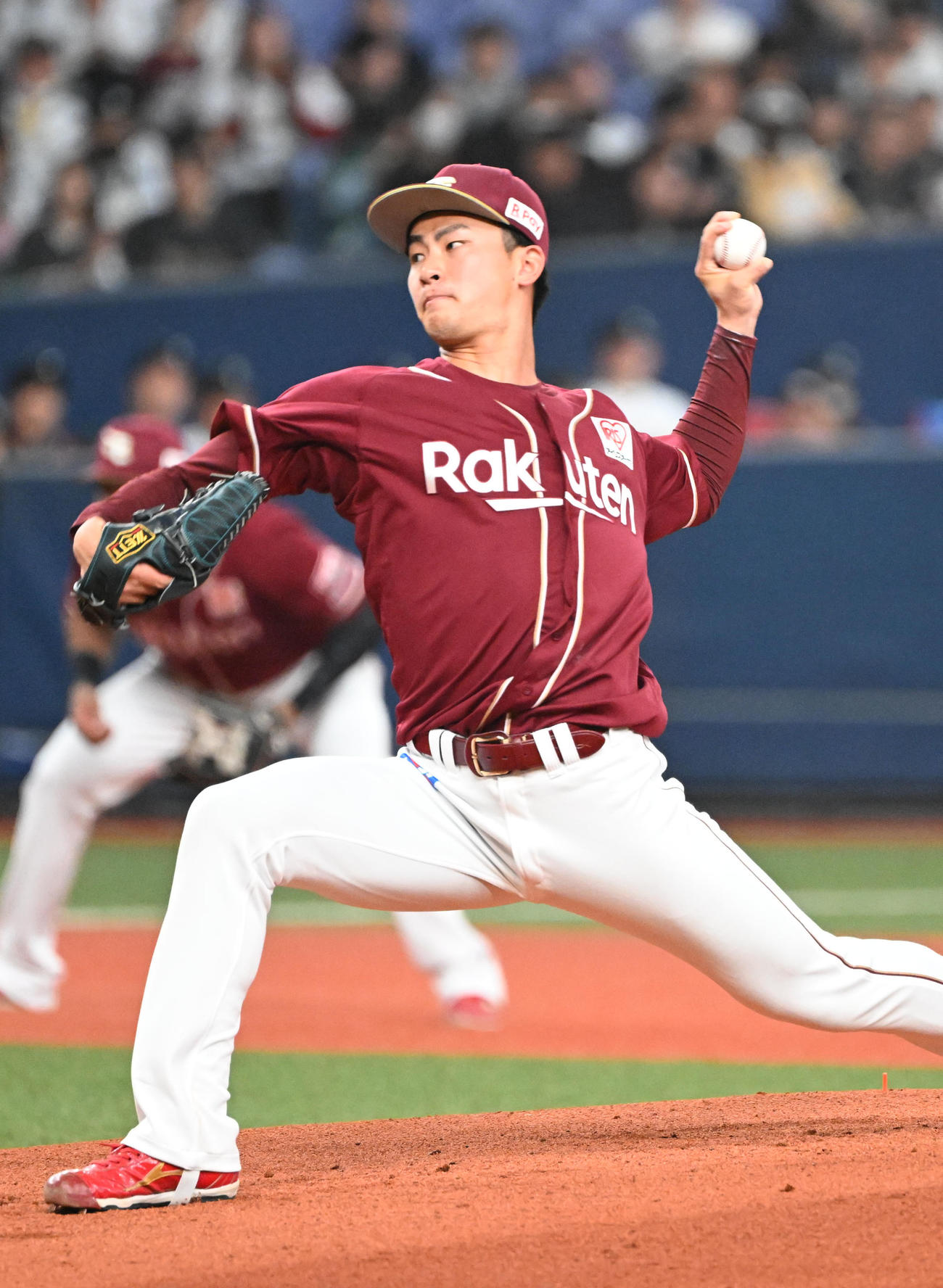 オリックス対楽天　先発する楽天古謝（撮影・和賀正仁）