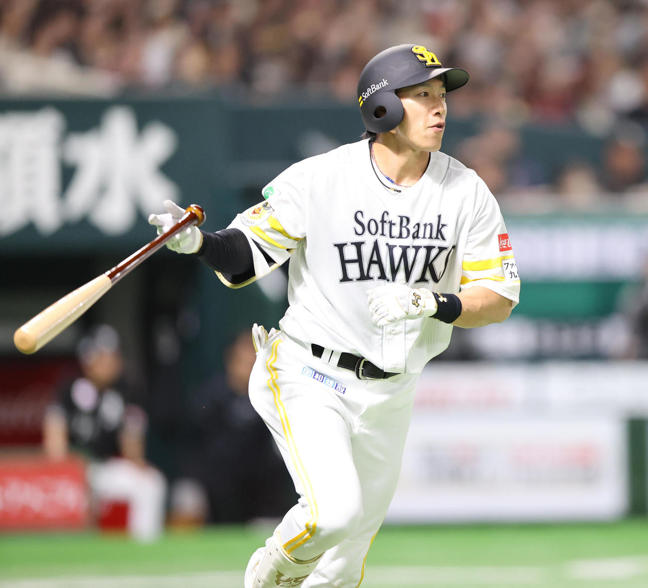 ソフトバンク対ロッテ　5回裏ソフトバンク2死一、二塁、柳田は右中間に逆転となる3点本塁打を放つ（撮影・梅根麻紀）