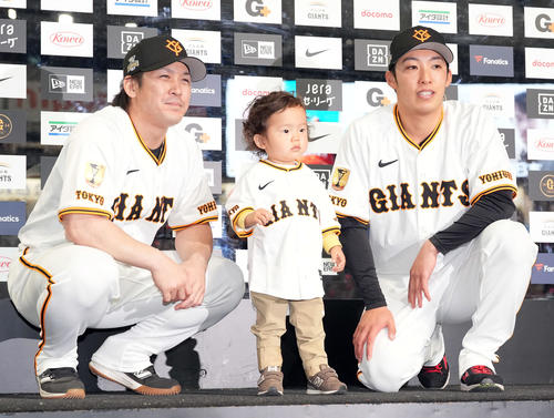 巨人】「震えましたね」甲斐拓也2戦連続猛打賞、福岡から観戦の家族の