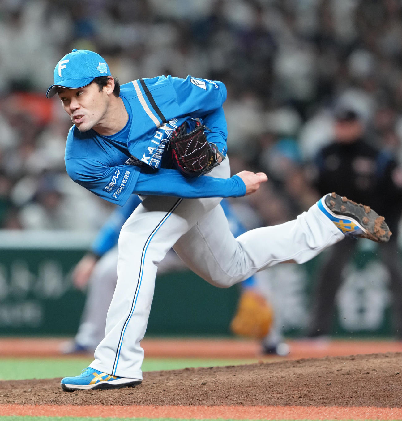 西武対日本ハム　9回から登板した日本ハム福谷（撮影・足立雅史）