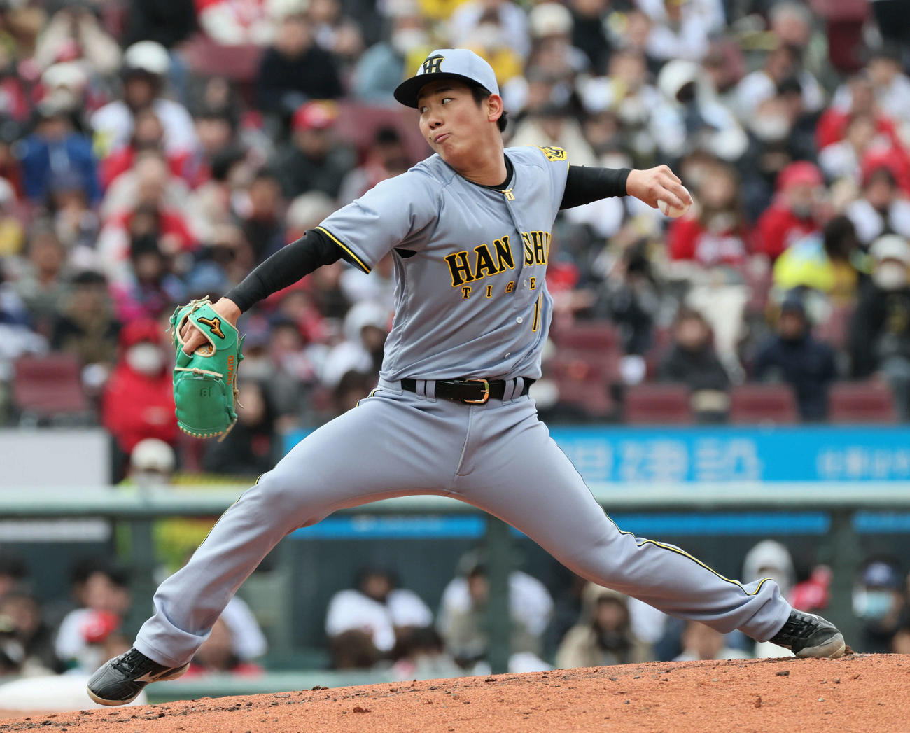 広島対阪神　6回裏広島、阪神3番手の伊原（撮影・加藤孝規）