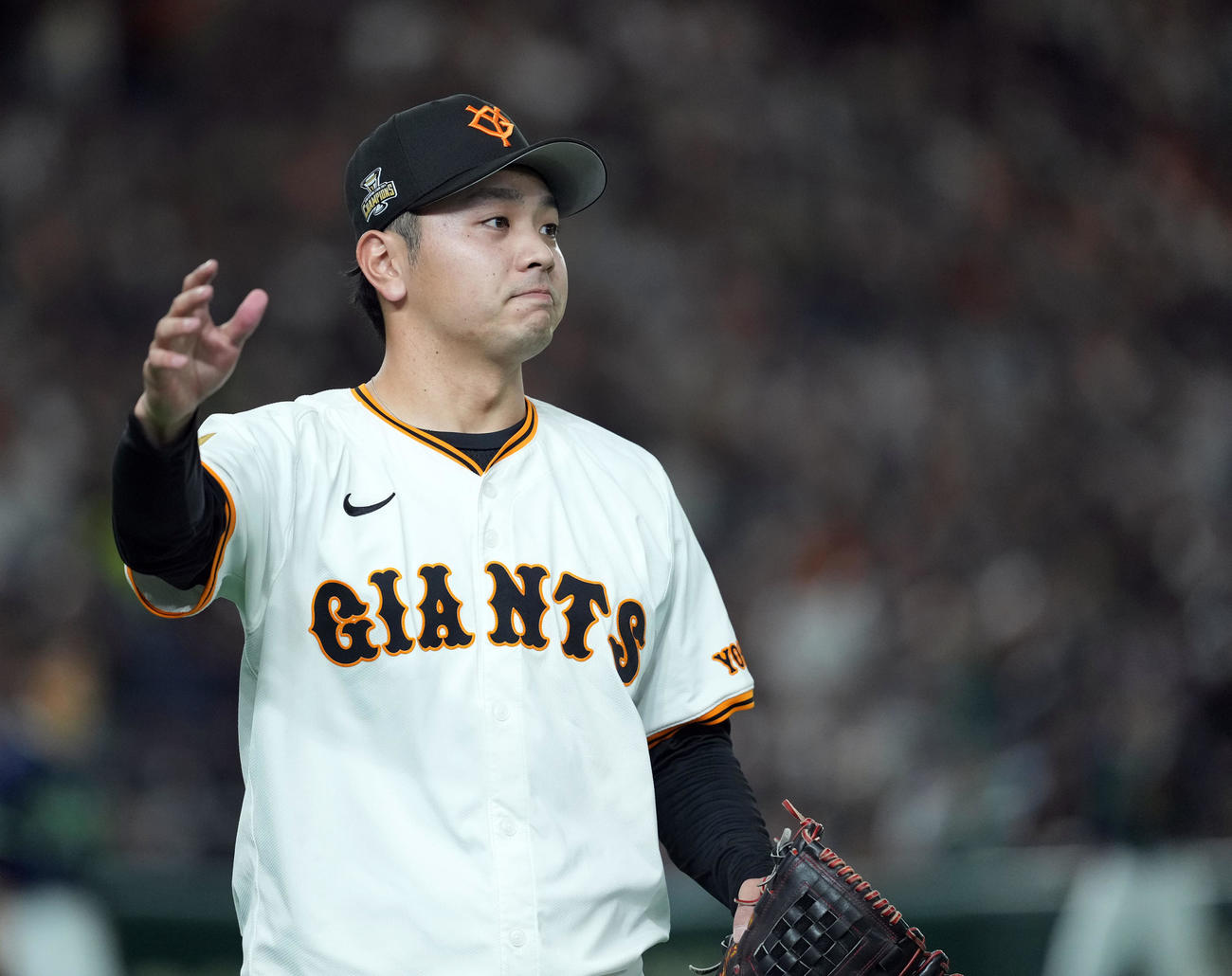巨人対ヤクルト　1回を無失点に抑えた巨人石川（撮影・たえ見朱実）