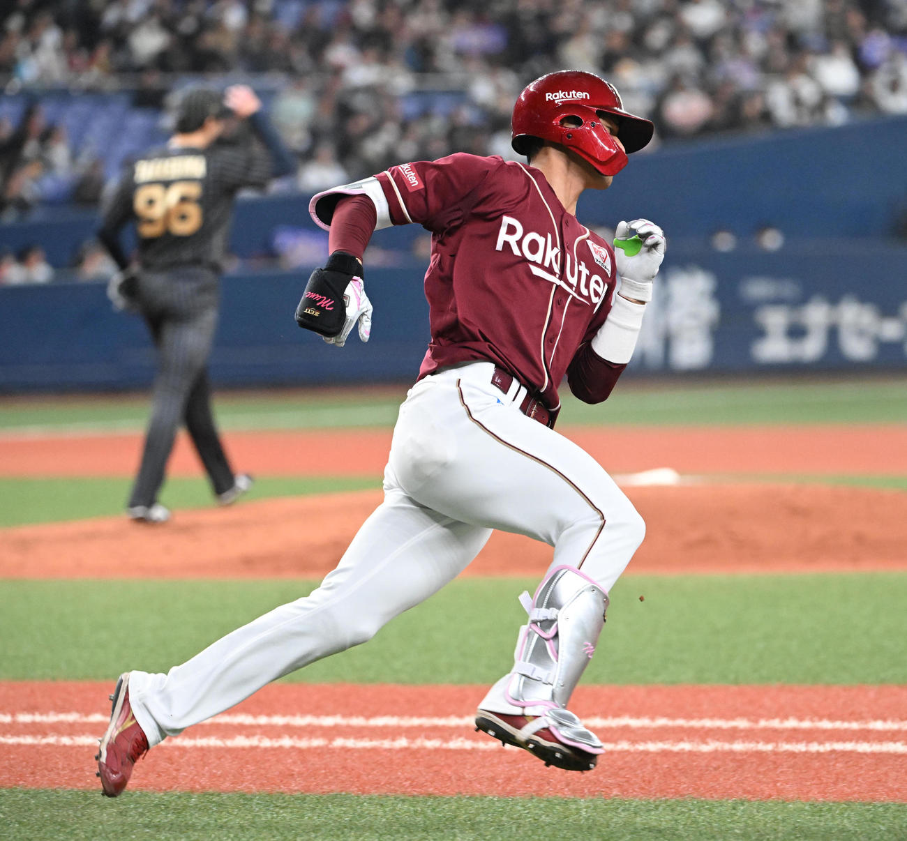 オリックス対楽天　5回表楽天2死、左前打を放つ宗山（撮影・和賀正仁）
