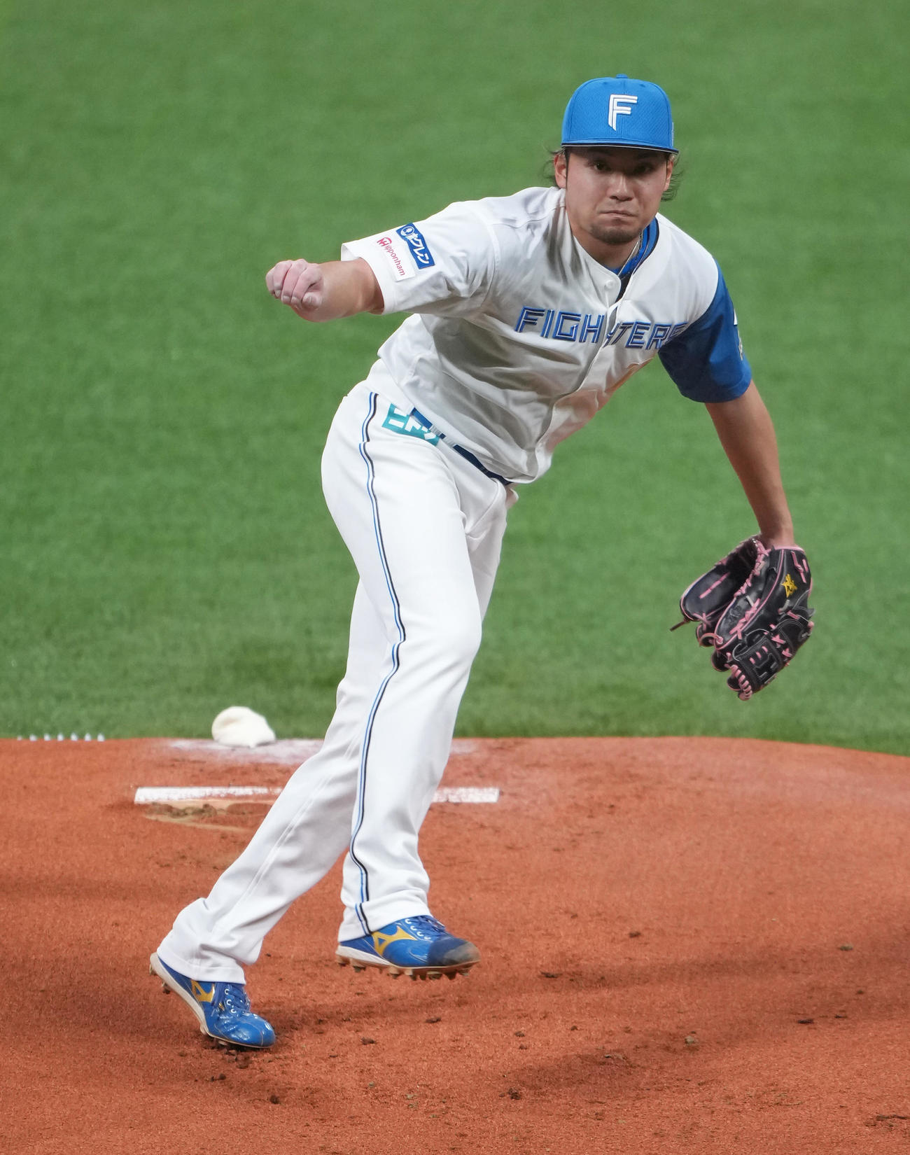 日本ハム対ソフトバンク　日本ハム先発の伊藤（撮影・足立雅史）