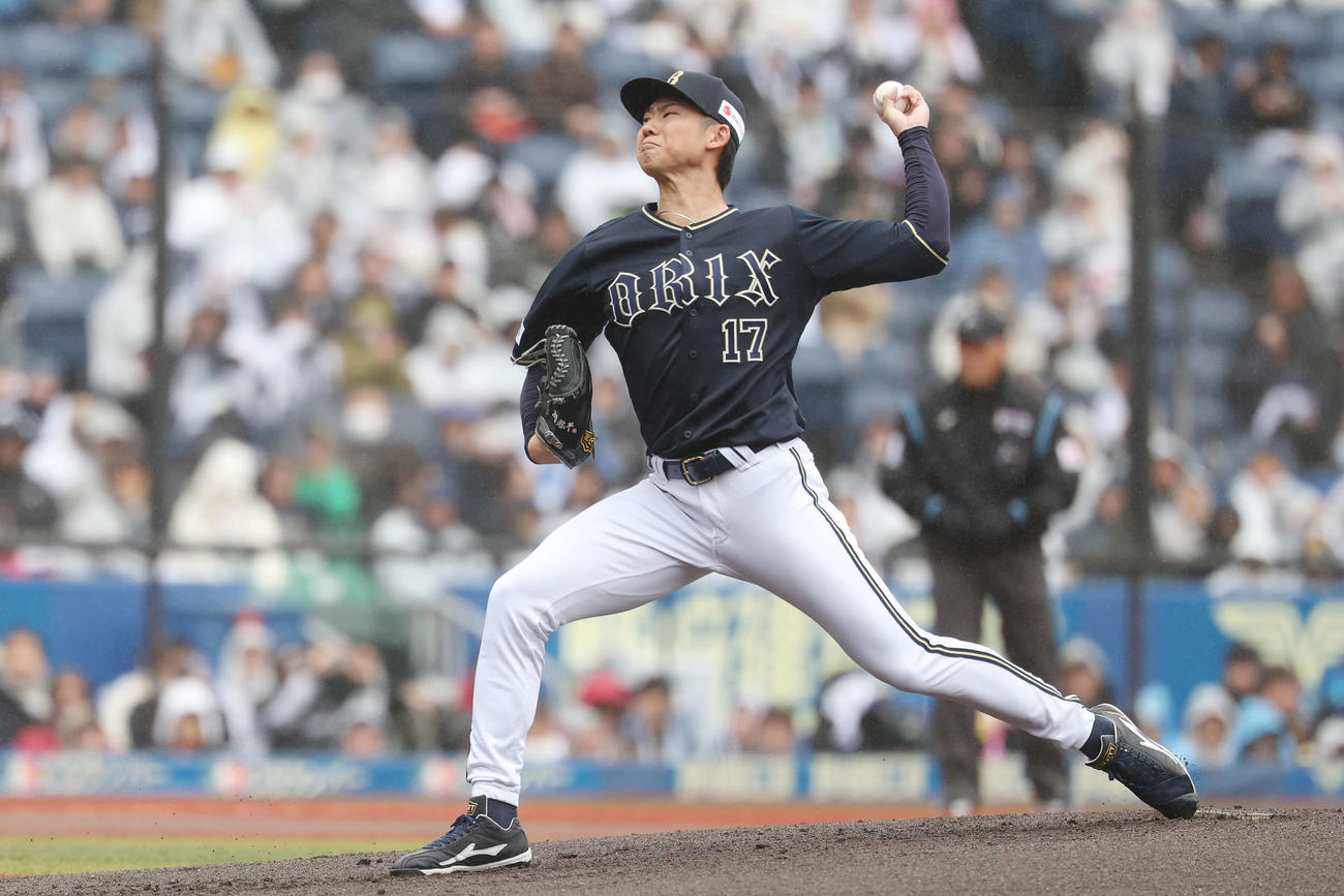 ロッテ対オリックス　オリックス先発の曽谷（撮影・宮地輝）