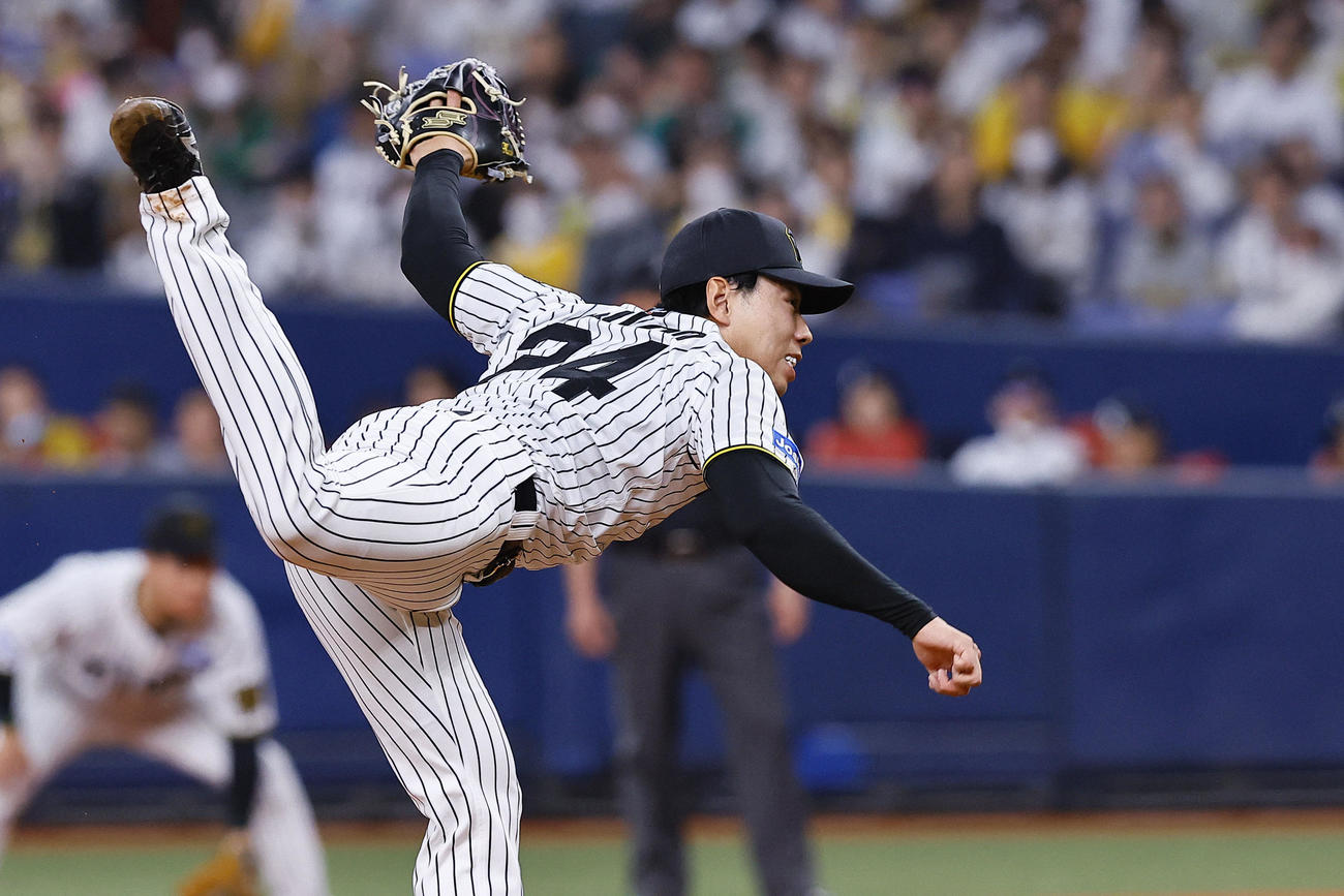 阪神対DeNA 12回、8番手で登板した阪神工藤（撮影・藤尾明華）