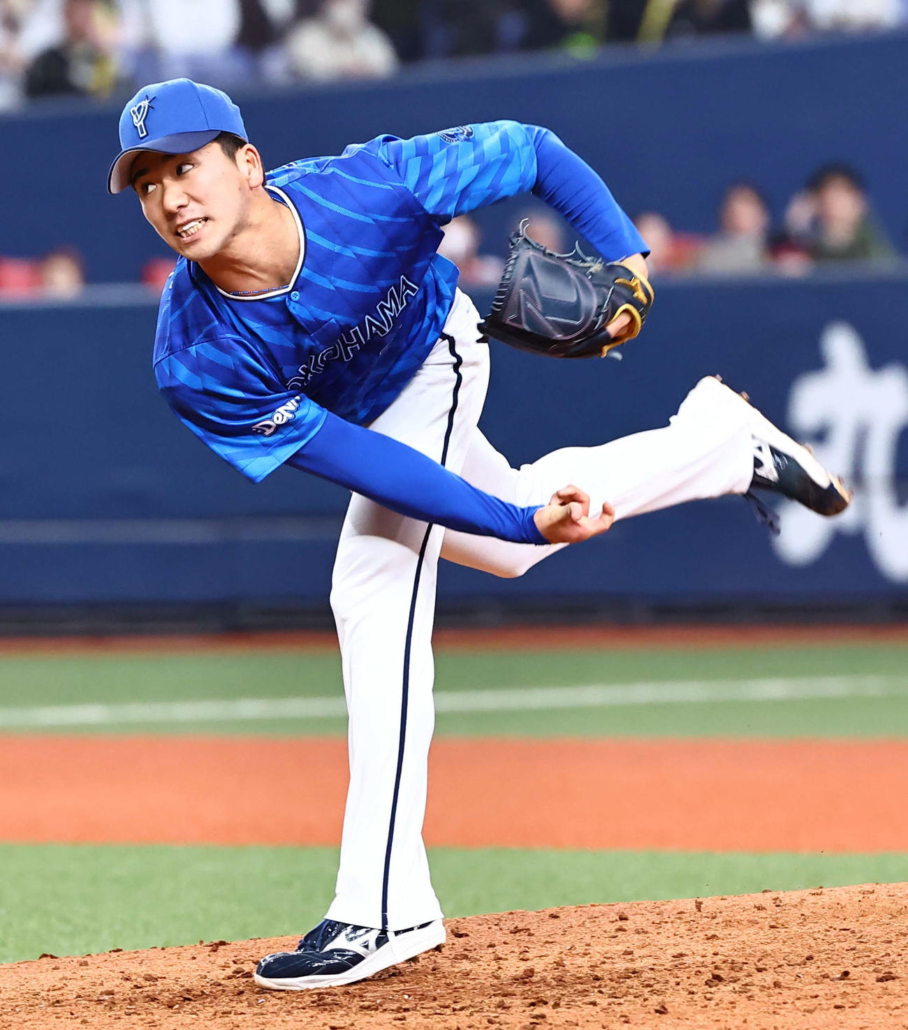 阪神対DeNA DeNA5番手の篠木（撮影・上田博志）