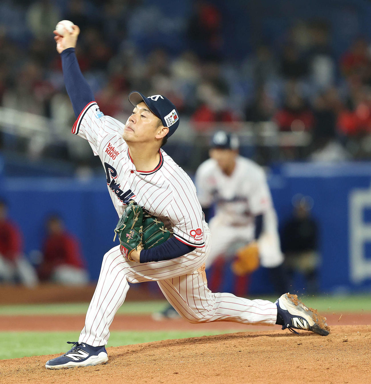 ヤクルト対広島　9回表力投する小川（撮影・河田真司）