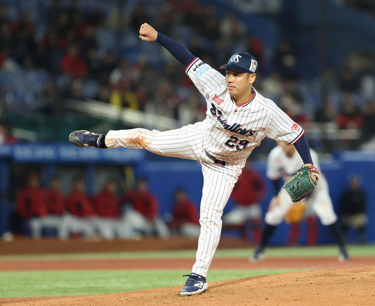 ヤクルト対広島　9回表力投する小川（撮影・河田真司）
