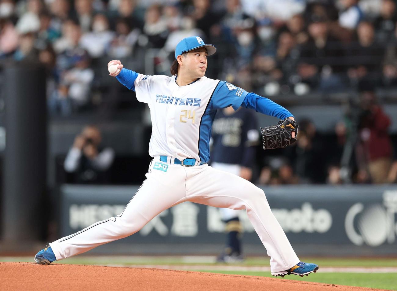 日本ハム対オリックス　日本ハム先発の金村（撮影・黒川智章）