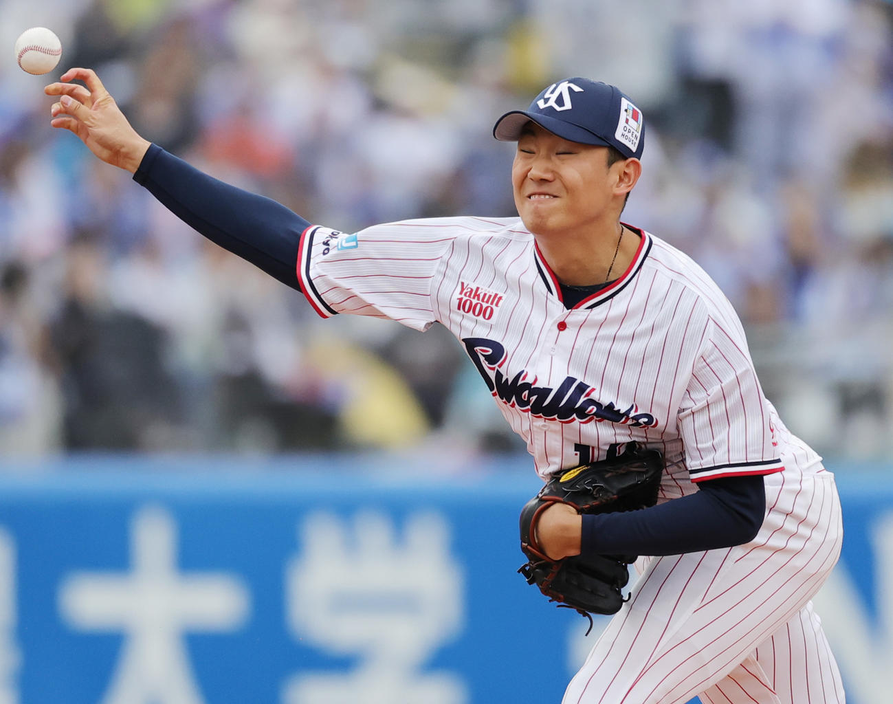 ヤクルト対中日　ヤクルト先発の奥川（撮影・野上伸悟）