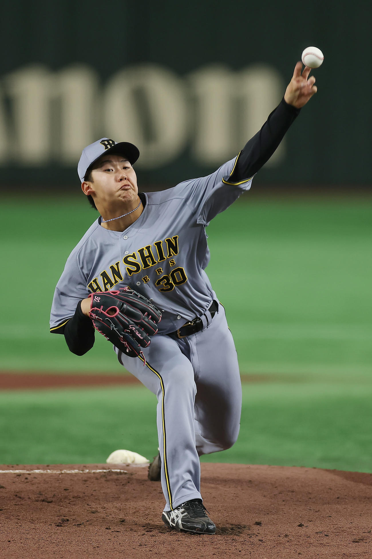 巨人対阪神　力投する阪神先発の門別（撮影・前田充）