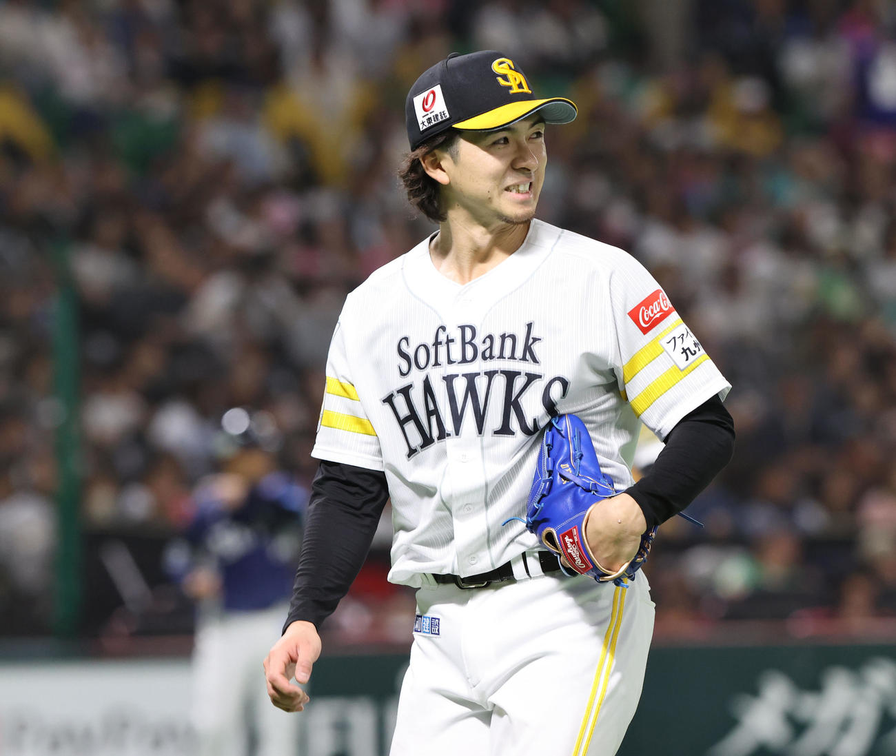 ソフトバンク対西武　先発した上沢は2回投げ終わりに笑顔を見せる（撮影・梅根麻紀）